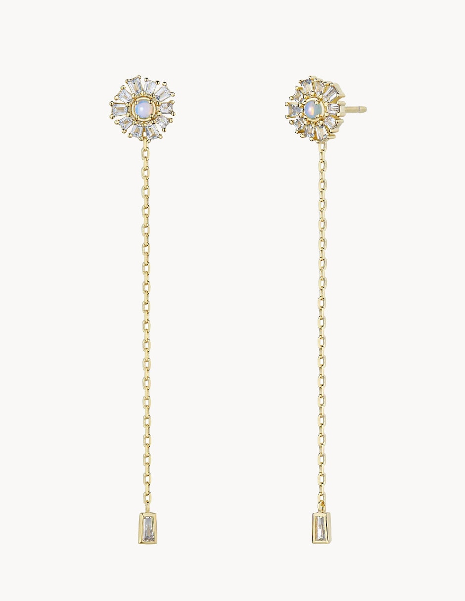 Aretes de flor Moon con acabado baño de oro circonita Aretes de flor Moon con acabado baño de oro circonita