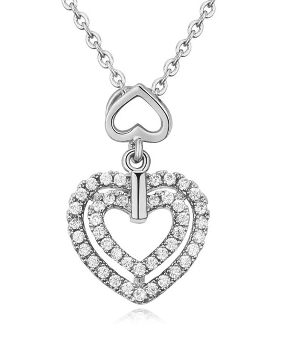 Collar con dije de corazón Collar con dije de corazón