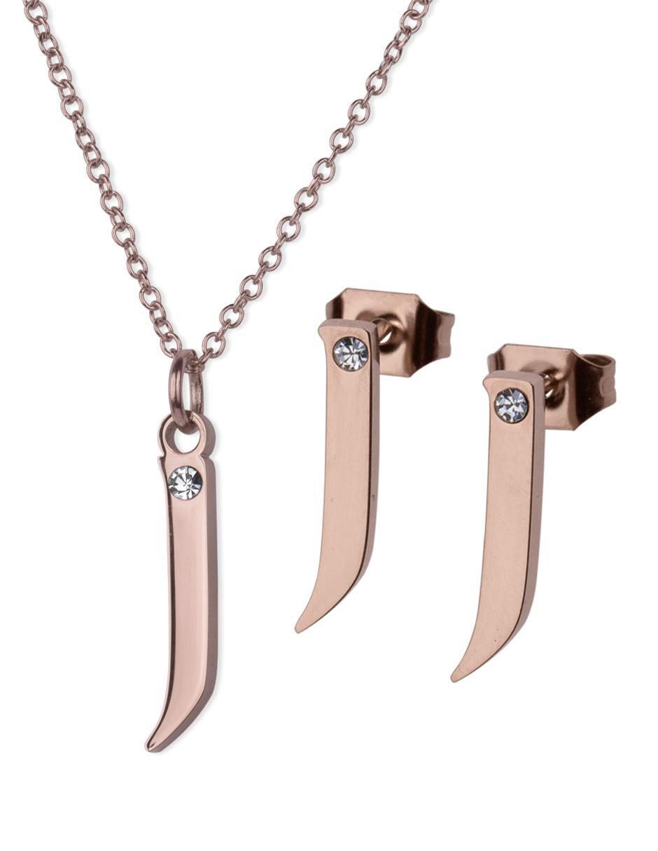Aretes y collar de letras zirconia cúbica Aretes y collar de letras zirconia cúbica