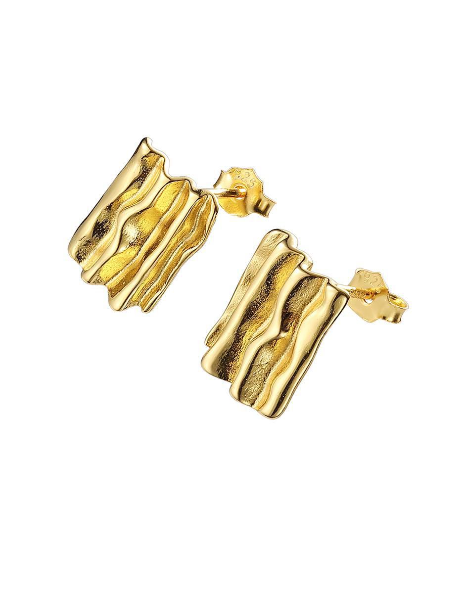 Aretes cuadrados Gold de plata con acabado brillante 3