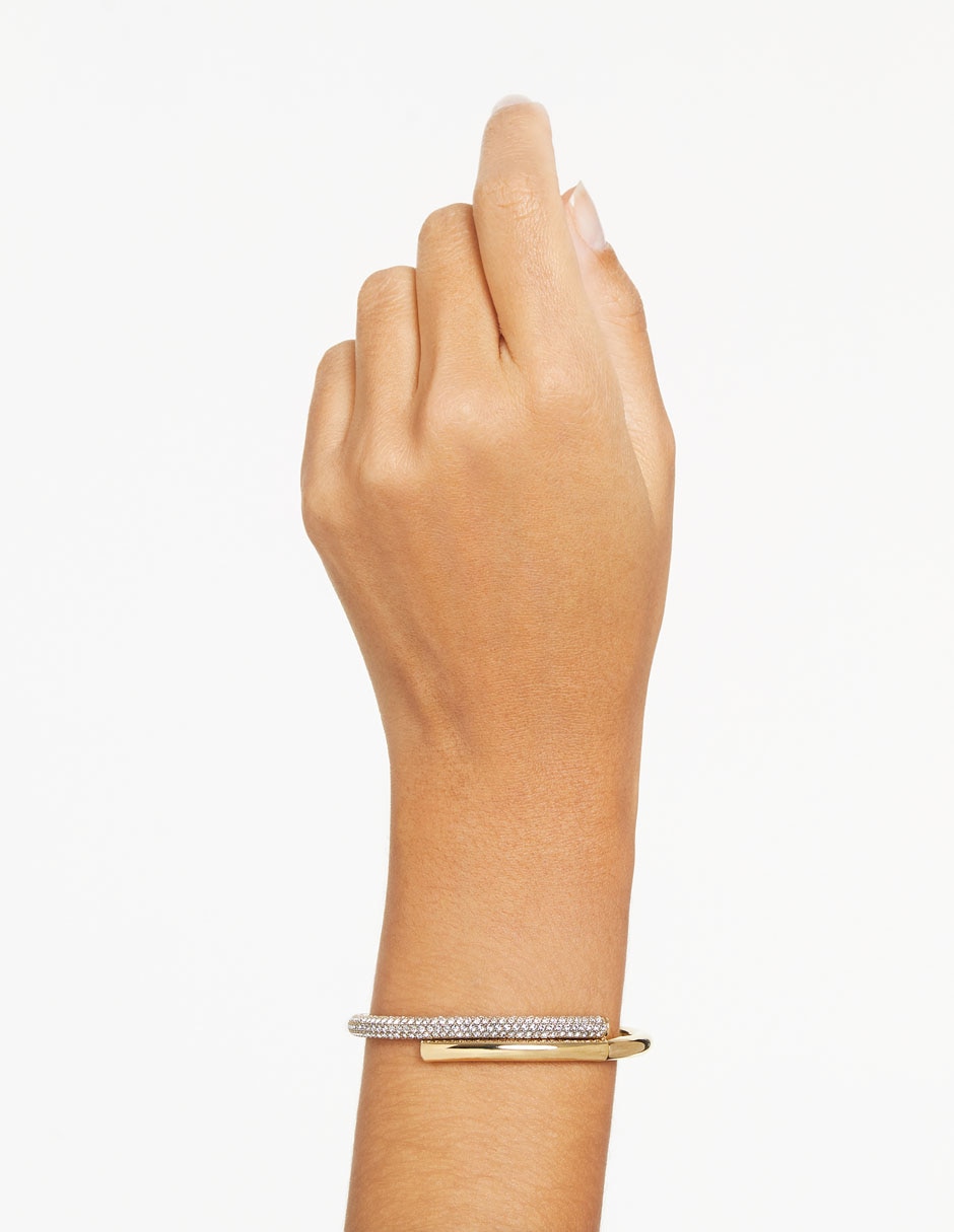 Brazalete con acabado pavé 3
