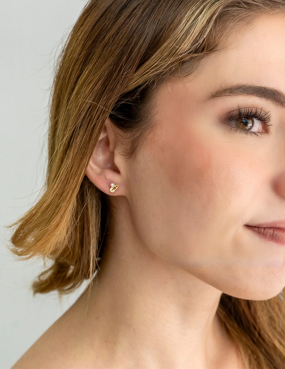 Aretes de candado Tendencias con acabado baño de oro zirconia 3