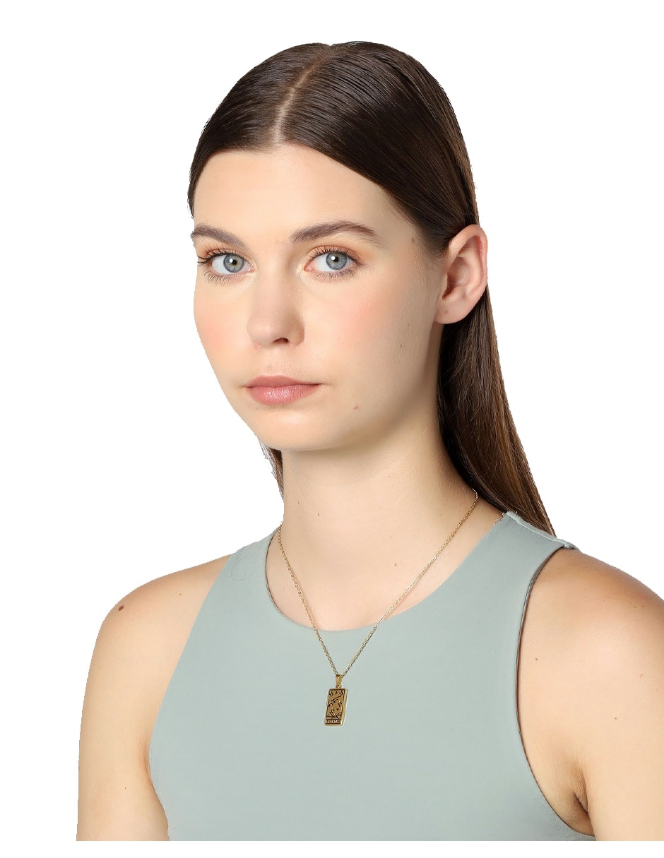 Collar con dije 2