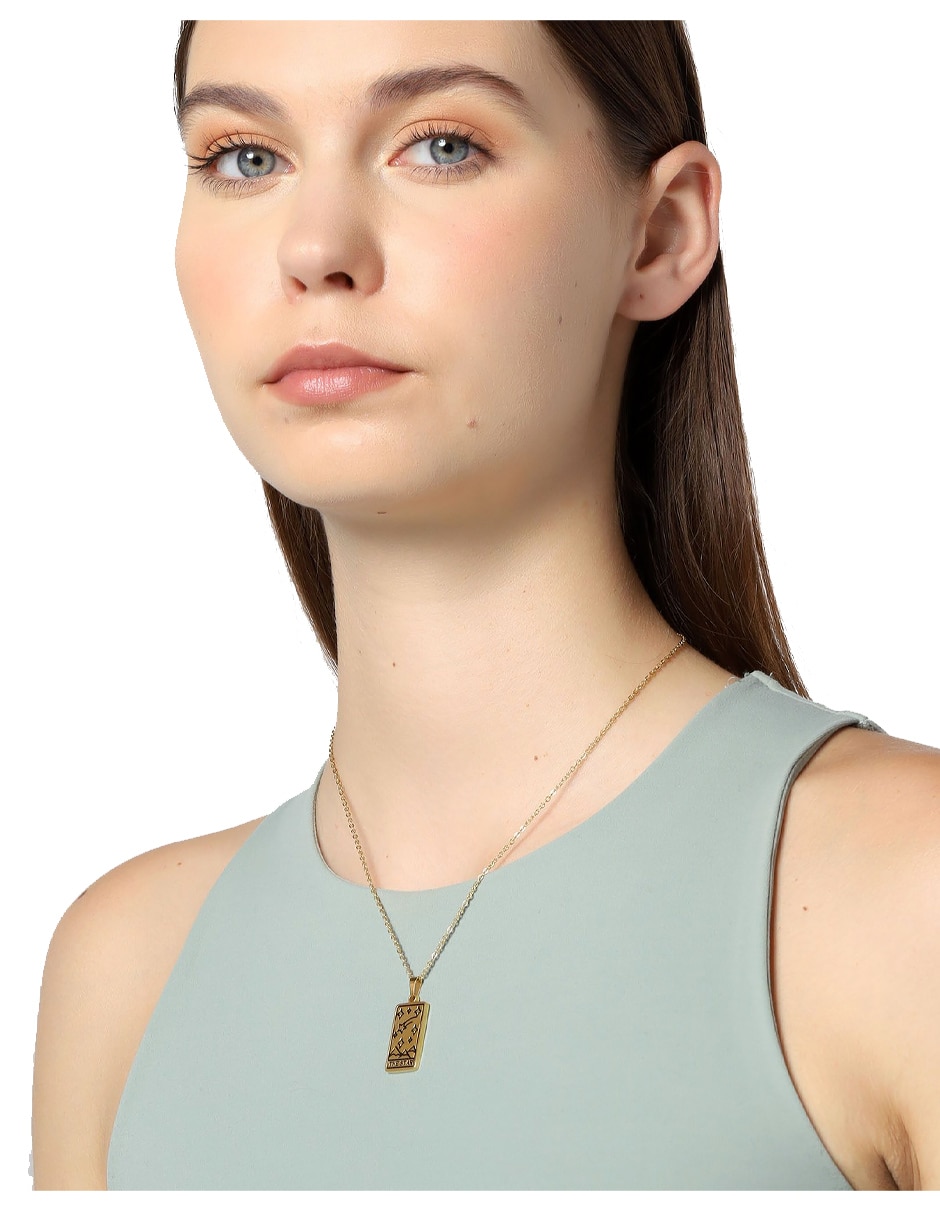 Collar con dije 3