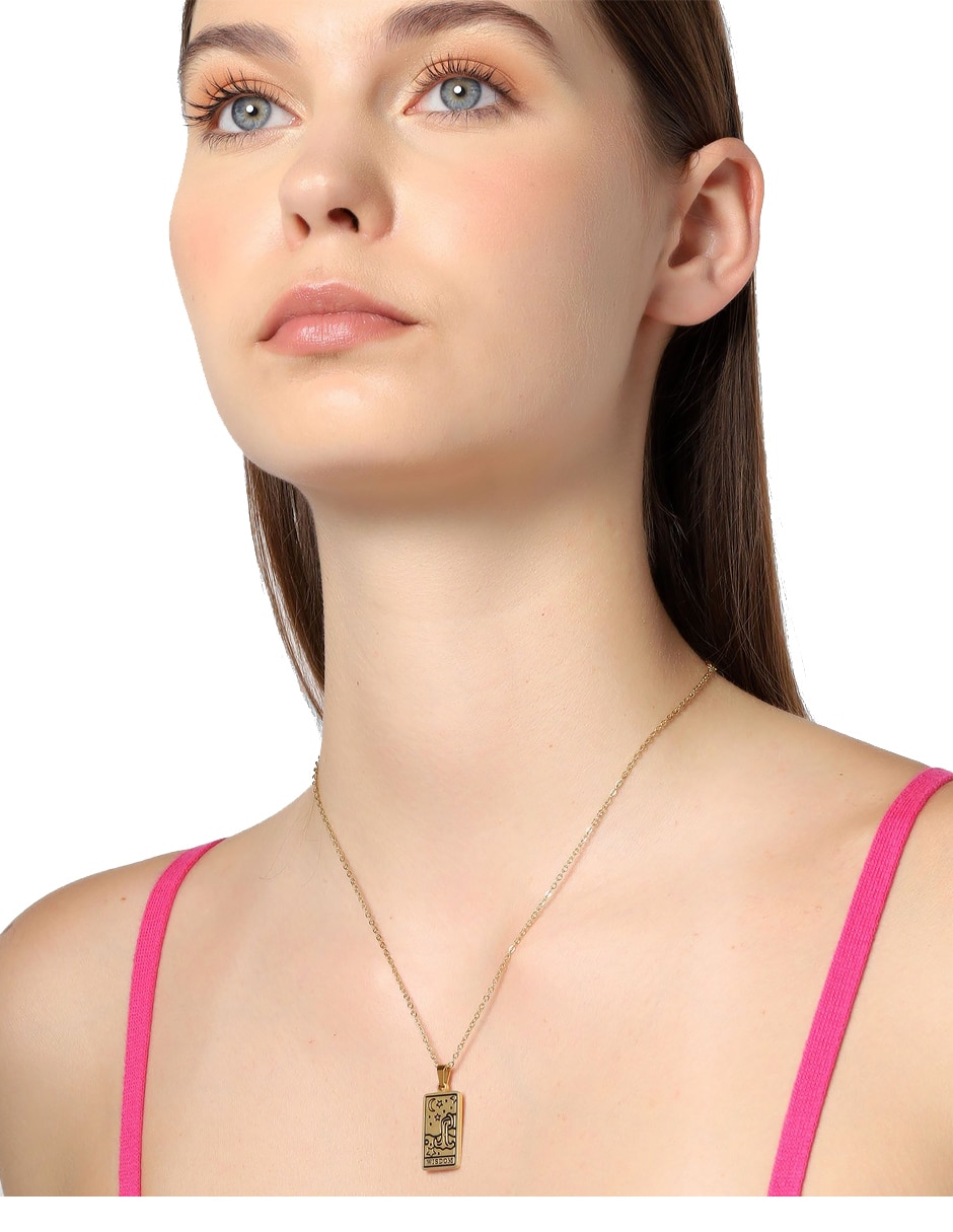 Collar con dije 3