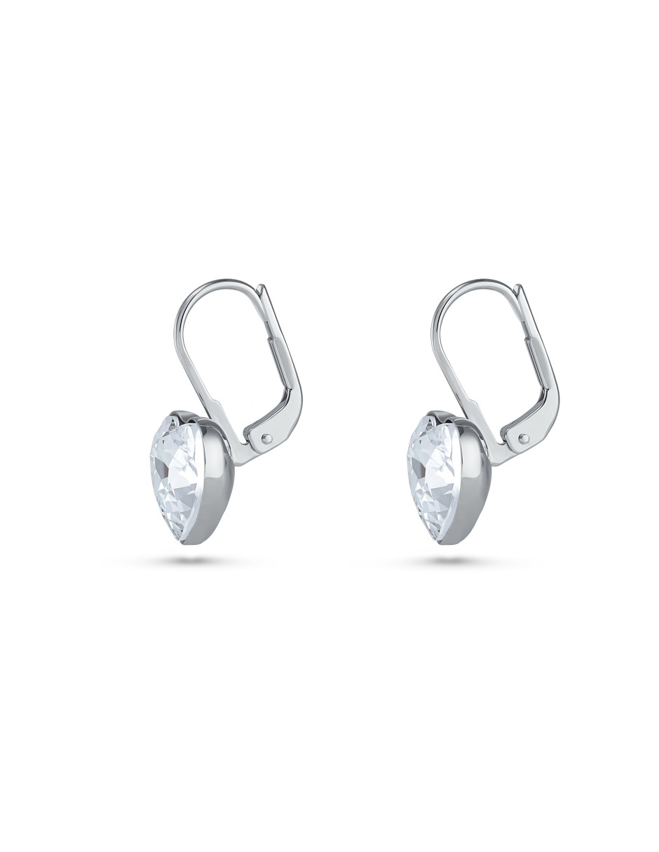 Aretes de corazón con acabado brillante 2