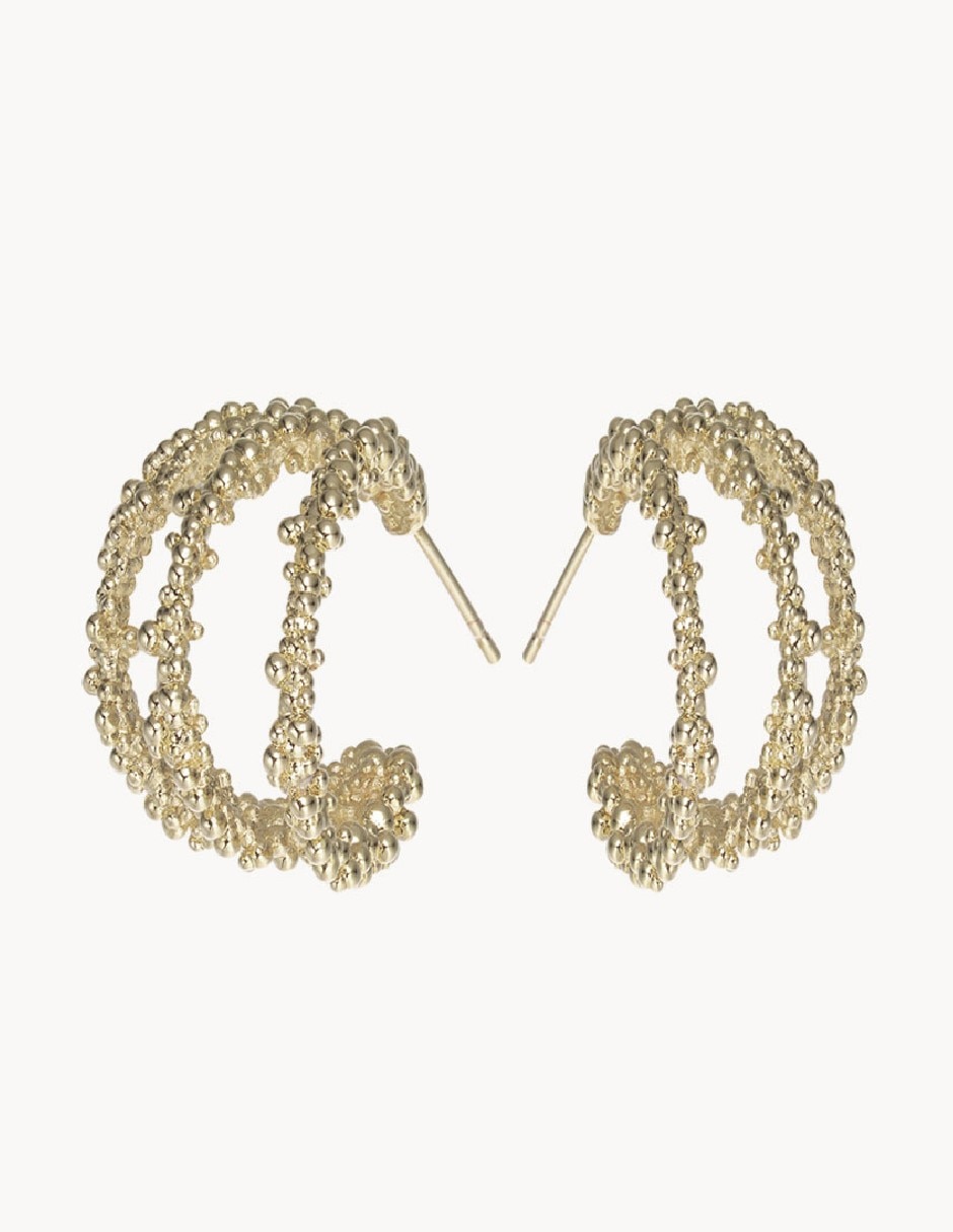 Arracadas Sand Dust con acabado baño de oro
