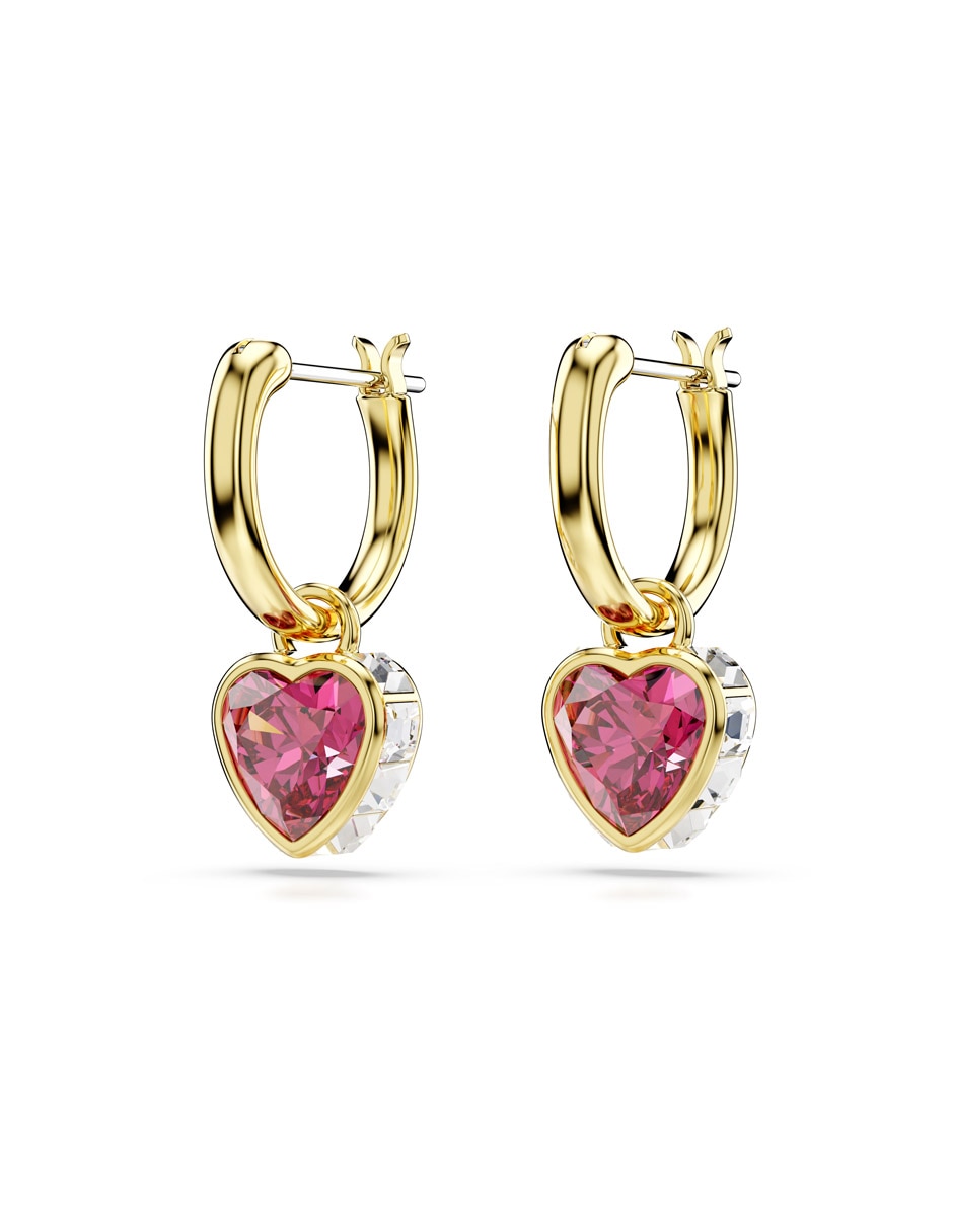 Aretes de corazón con acabado brillante 3