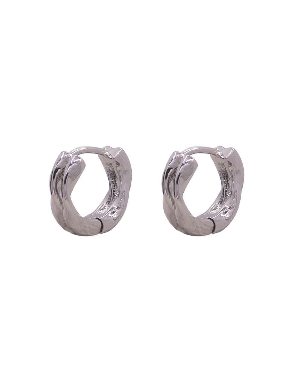 Aretes redondos con acabado brillante semipreciosas 2