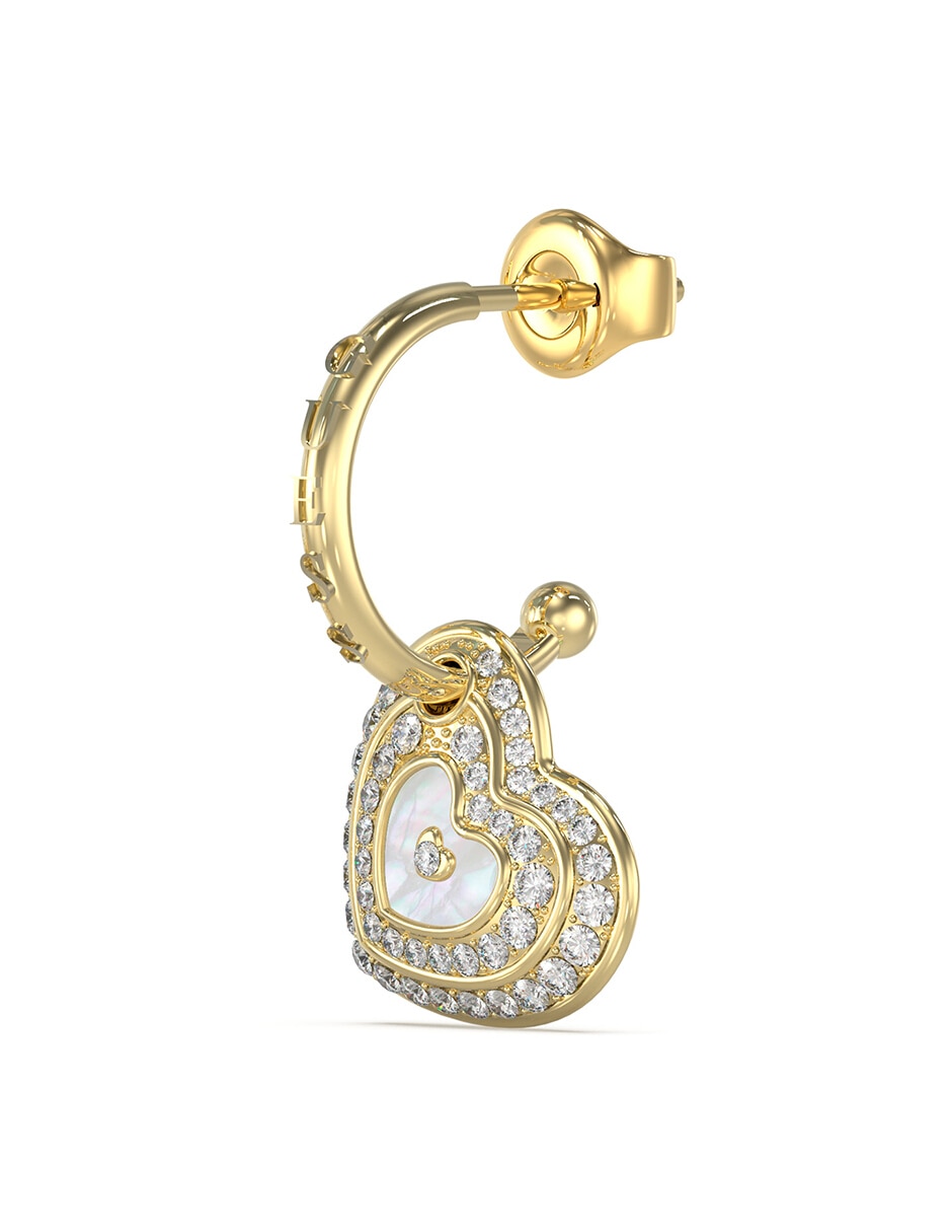 Aretes de corazón Amami con acabado diamantado circonita 2
