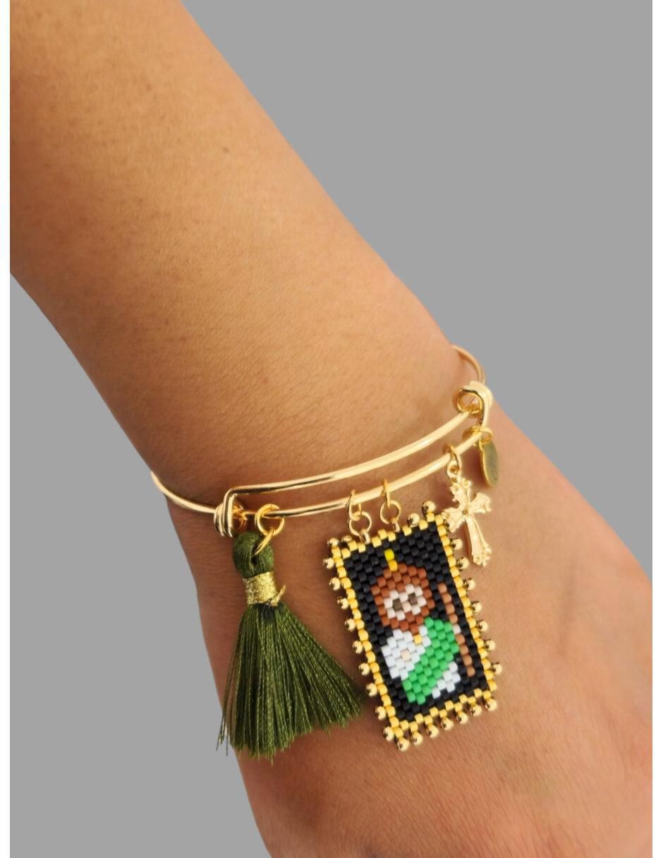Brazalete con acabado brillante 3