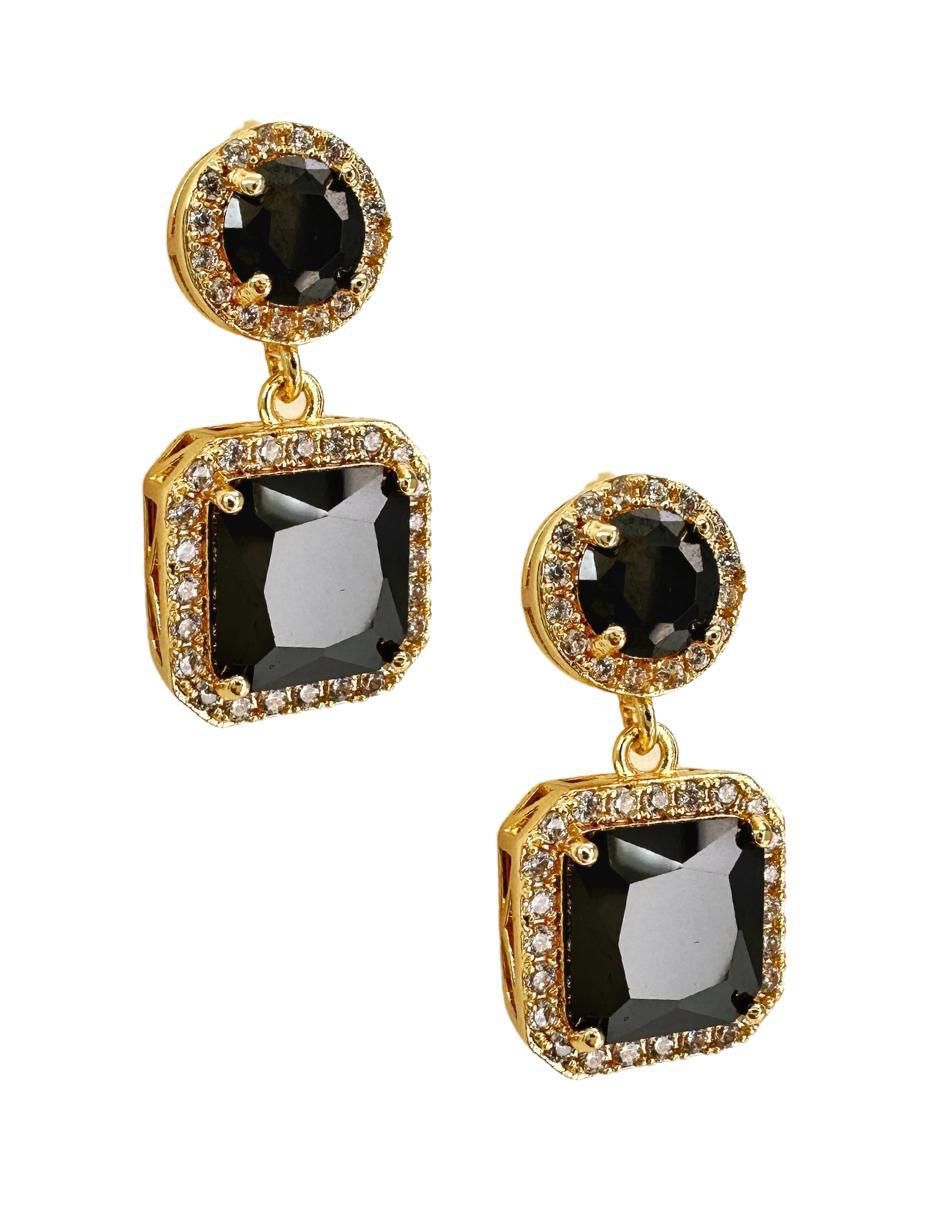 Aretes cuadrados con acabado baño de oro circonita 2