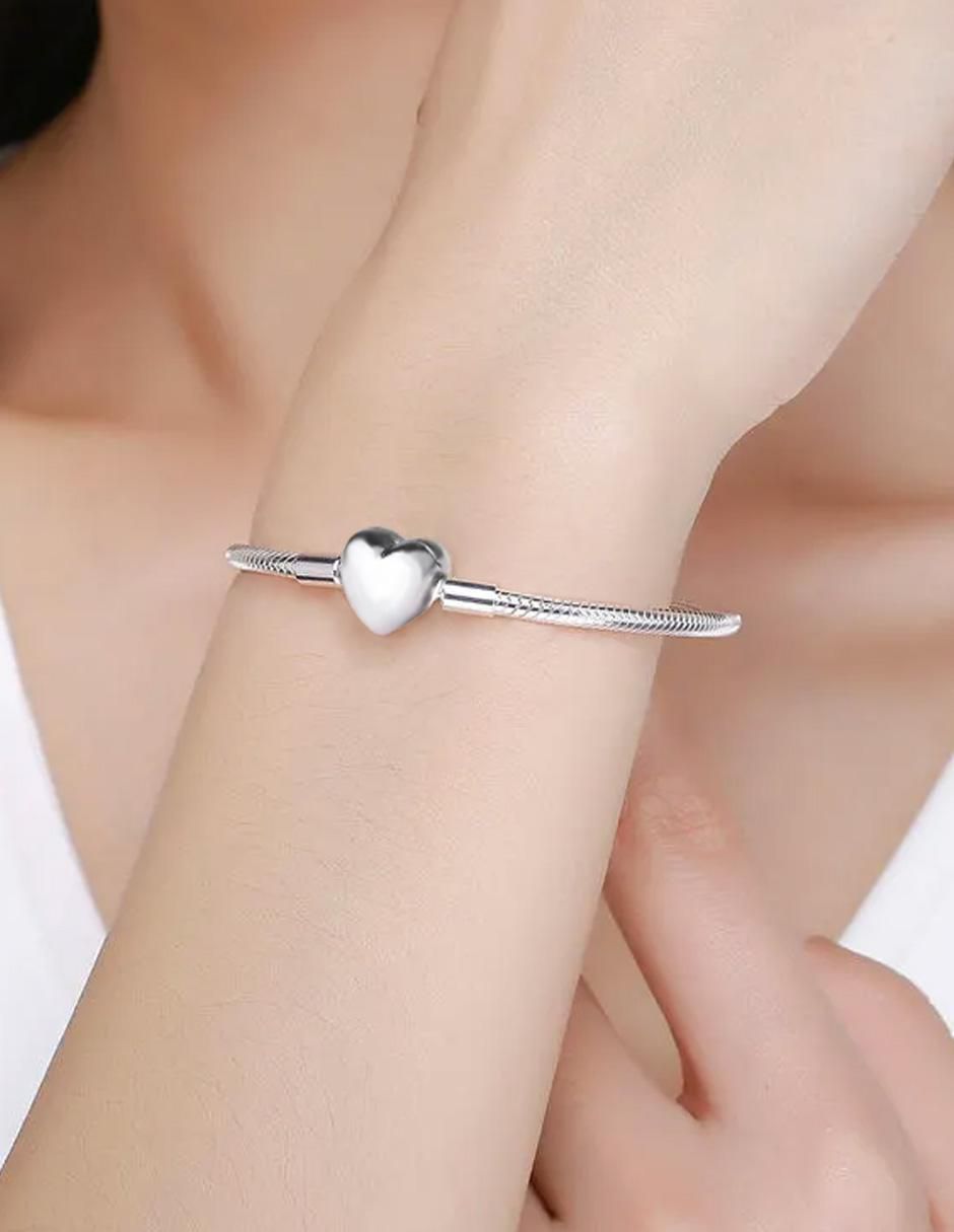 Pulsera con acabado lustre 4