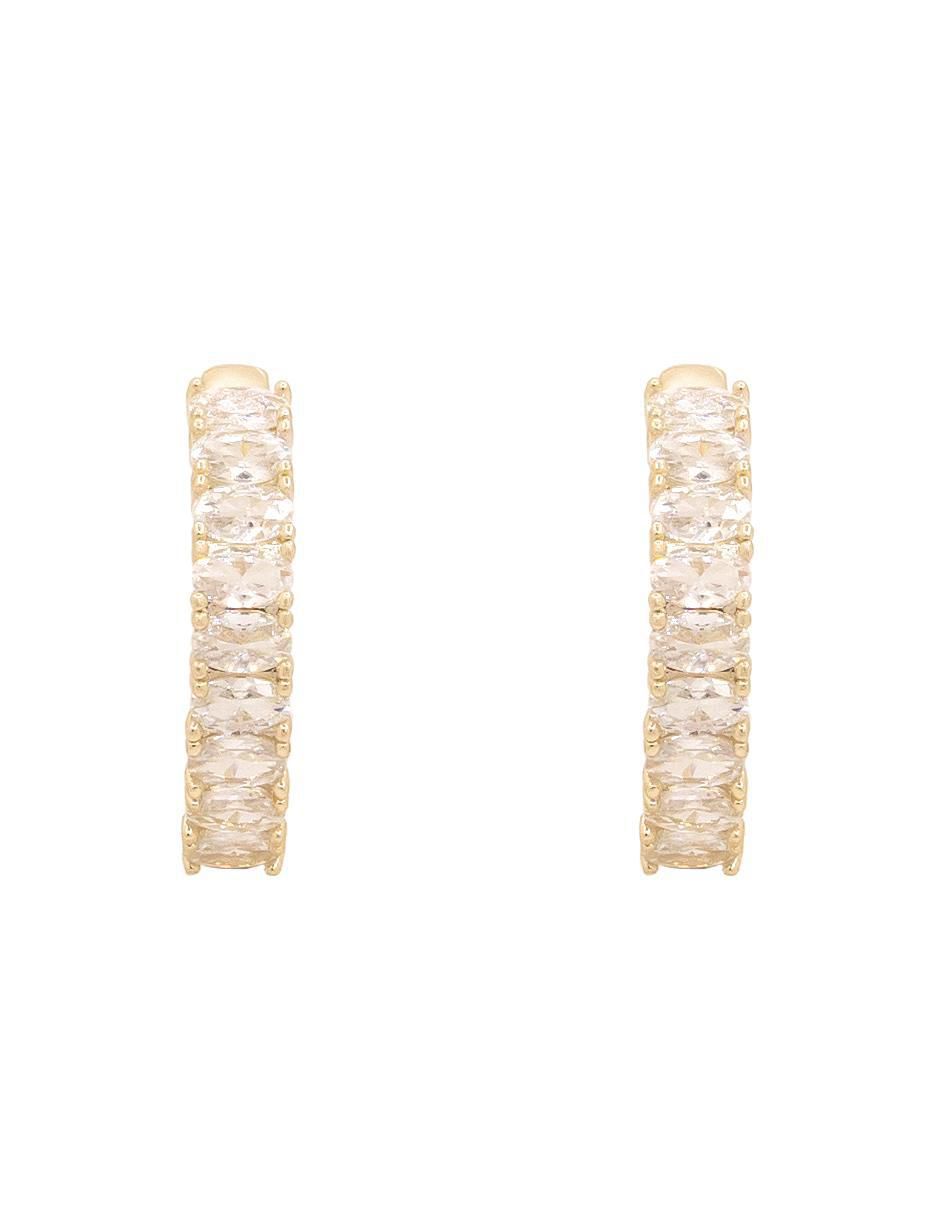 Aretes redondos con acabado brillante zirconia