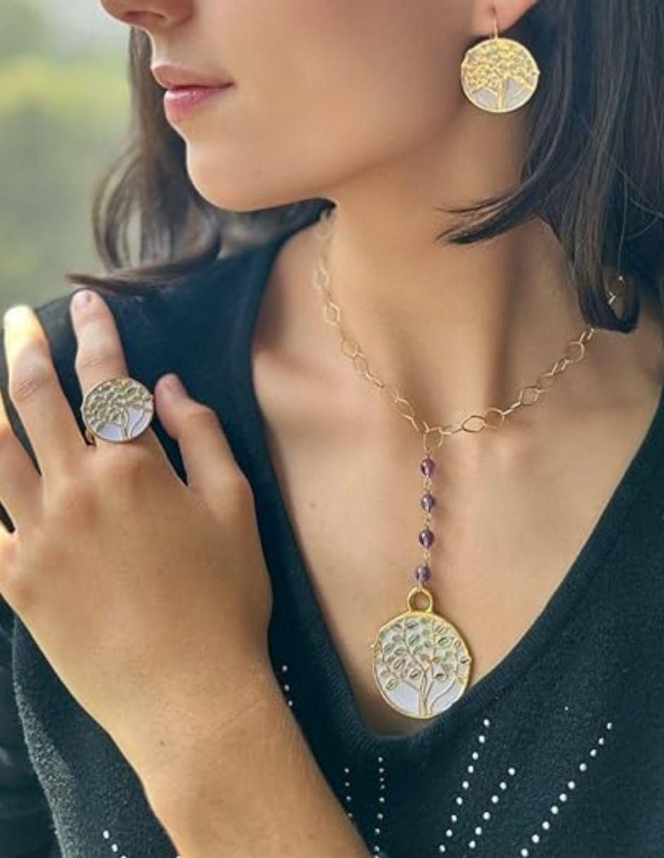 Anillo de árbol con acabado baño de oro 4