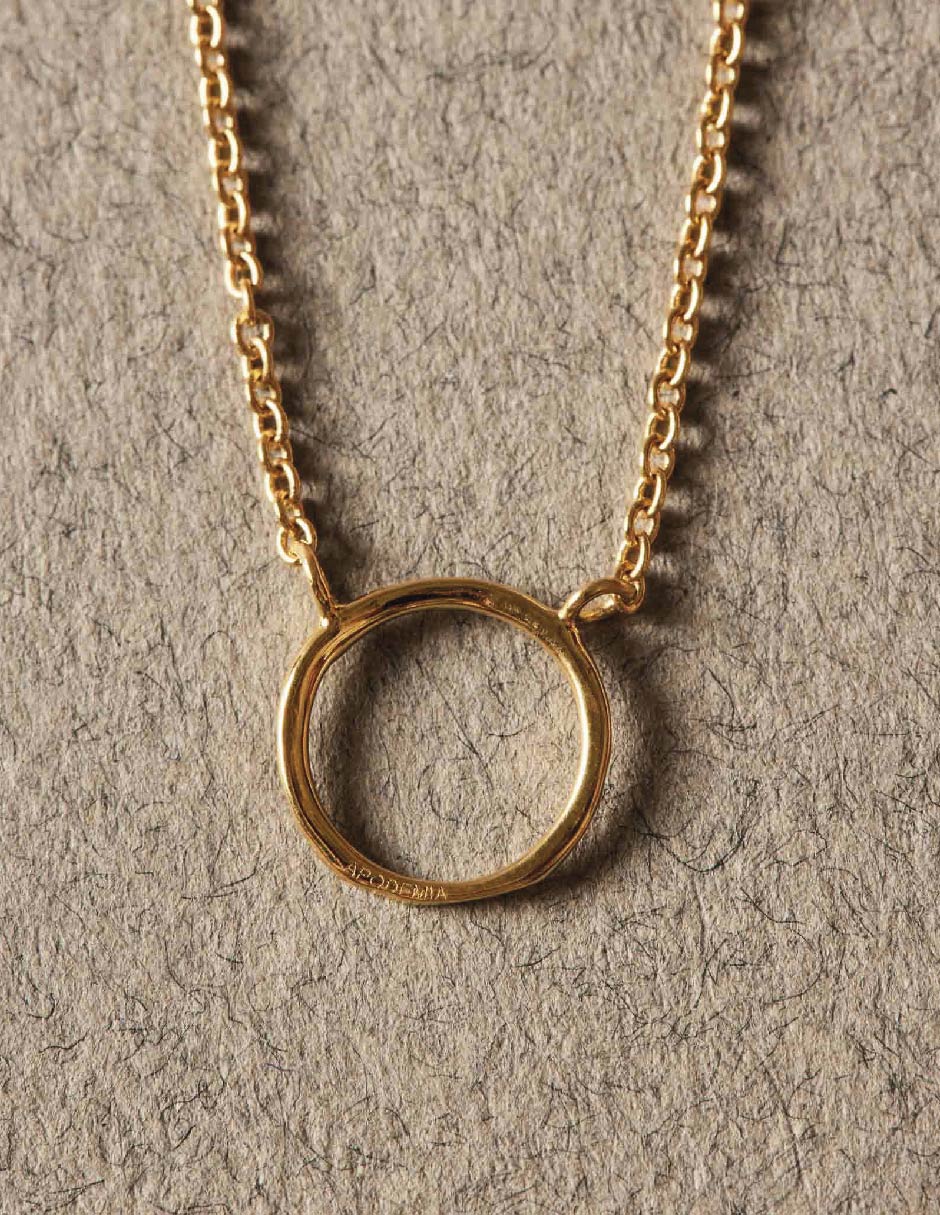 Collar circular Humpback baño de oro18 k 2