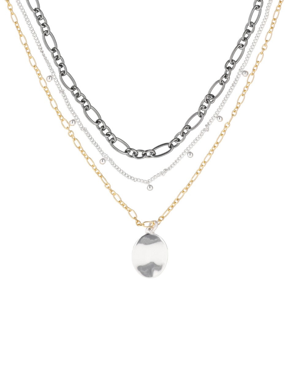 Collar de varios hilos