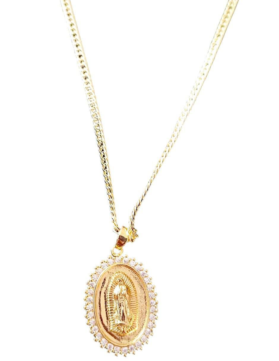 Collar con dije Virgen de Guadalupe ovalado 18 K