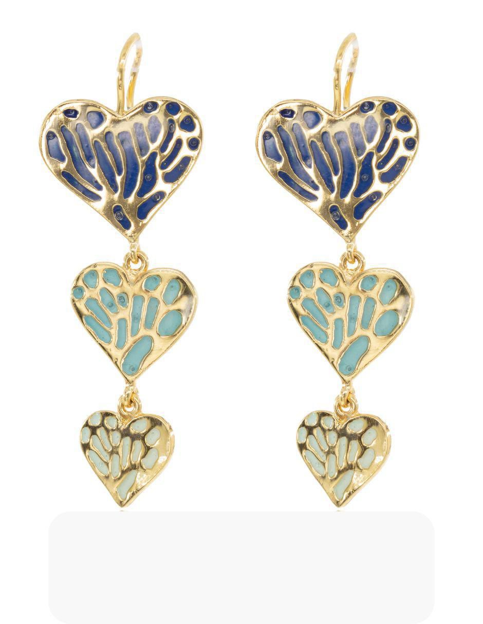 Aretes de corazón con acabado esmaltado