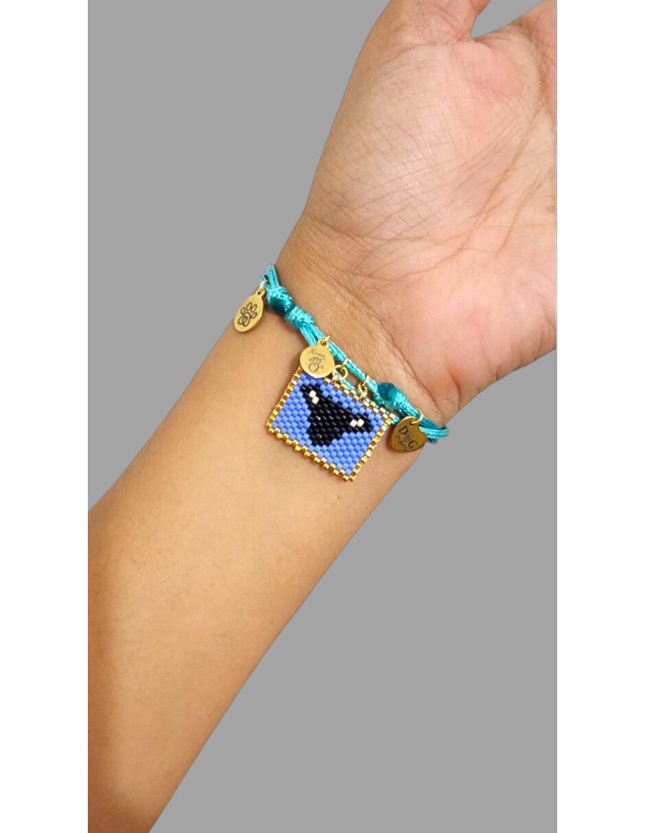 Pulsera con acabado brillante 2