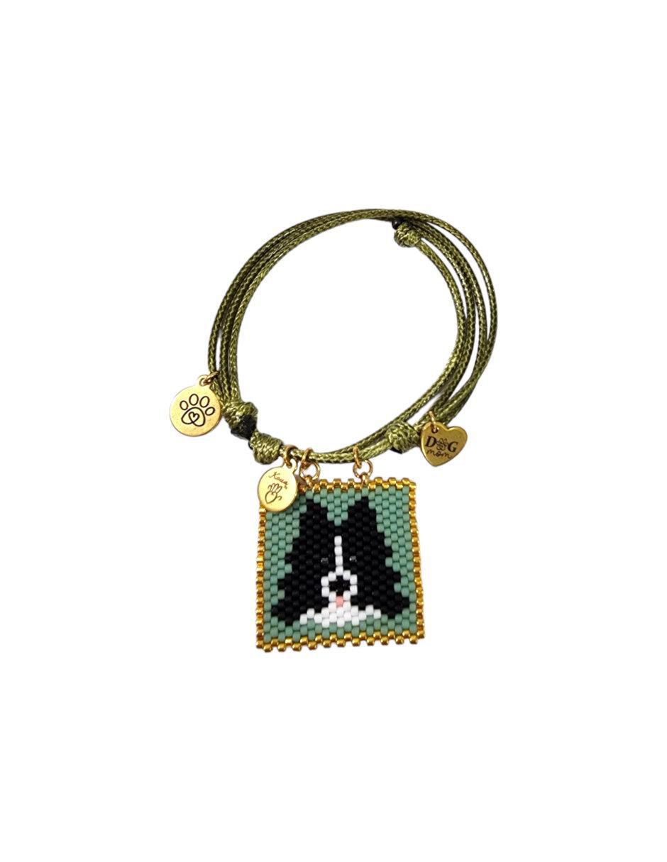 Pulsera con acabado brillante