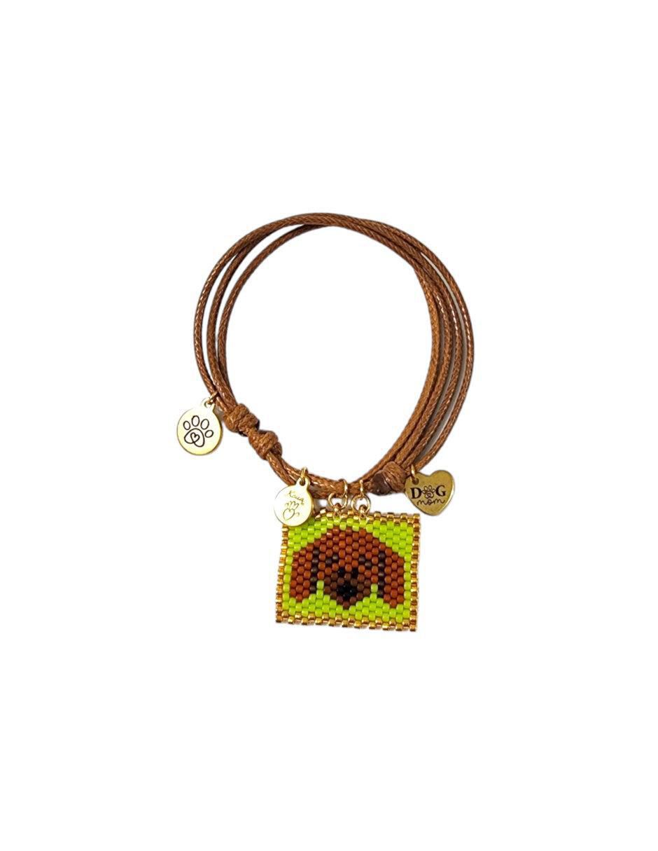 Pulsera con acabado brillante