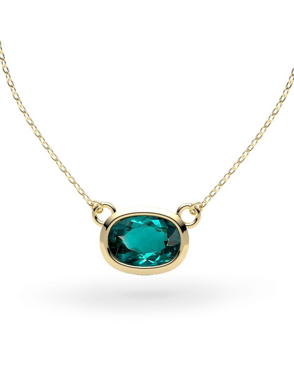 Collar con dije ovalado de oro 14 K