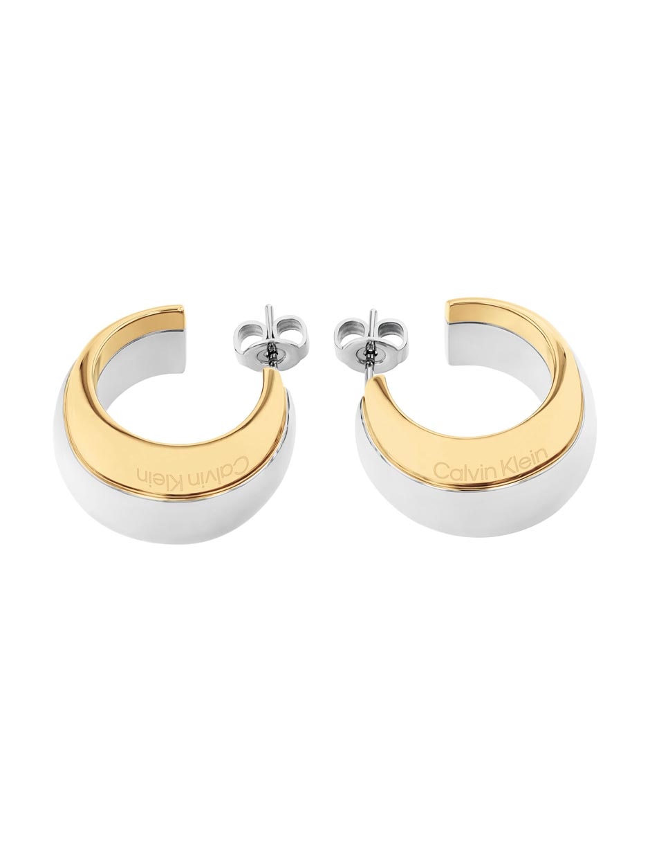 Aretes Refine con acabado brillante 1