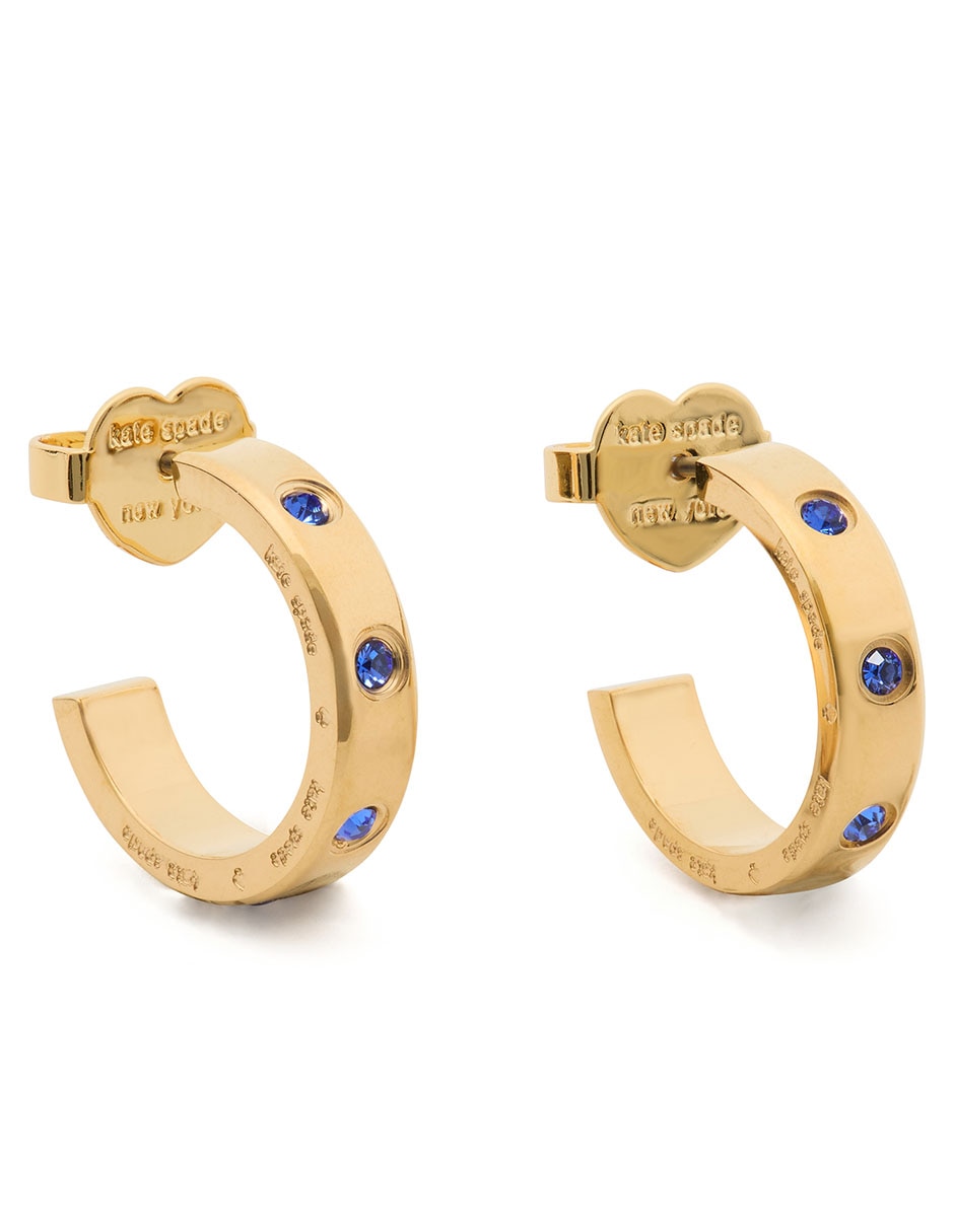 Aretes de aro redondos con acabado brillante zirconia cúbica