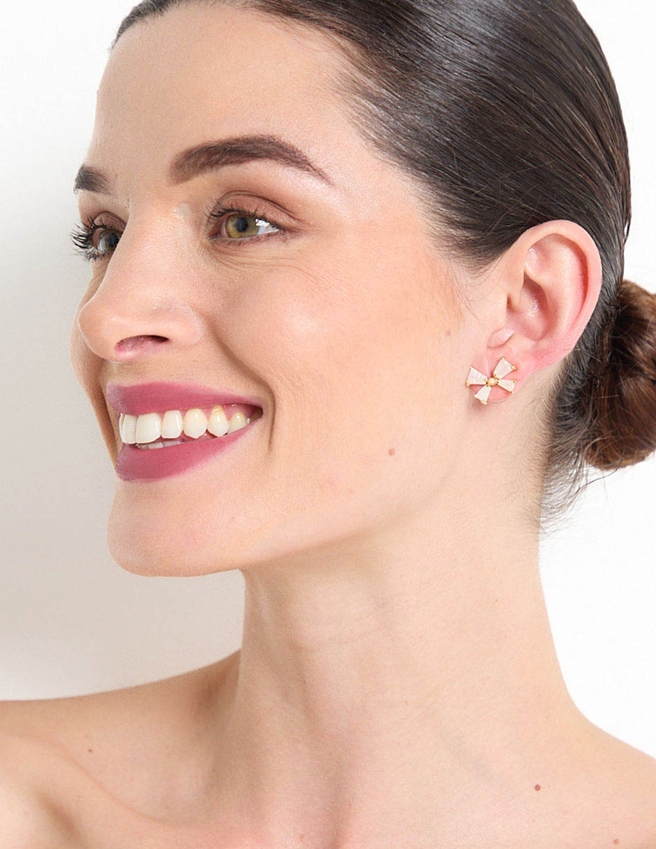 Aretes de moño Blair con acabado brillante cristal 4