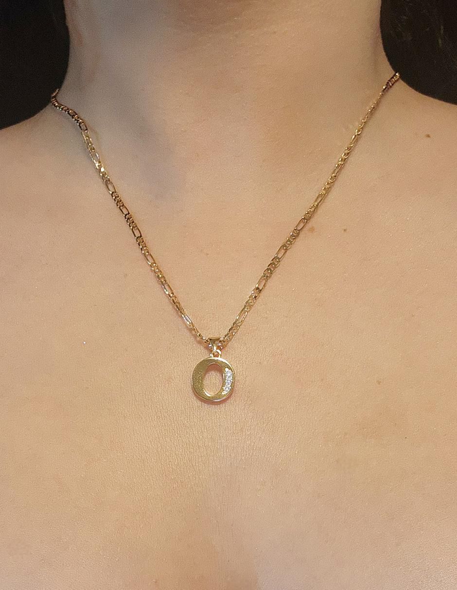 Collar con dije de letra o Letras de oro laminado 10 K 2