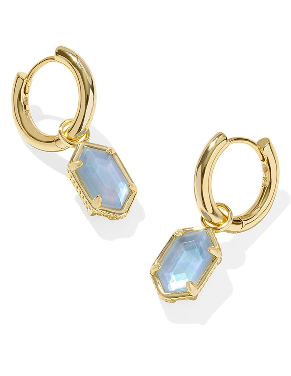 Aretes hexagonales Hallie con acabado baño de oro madre perla