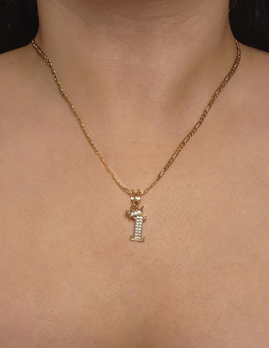 Collar con dije de letra i Letras de oro laminado 10 K 5