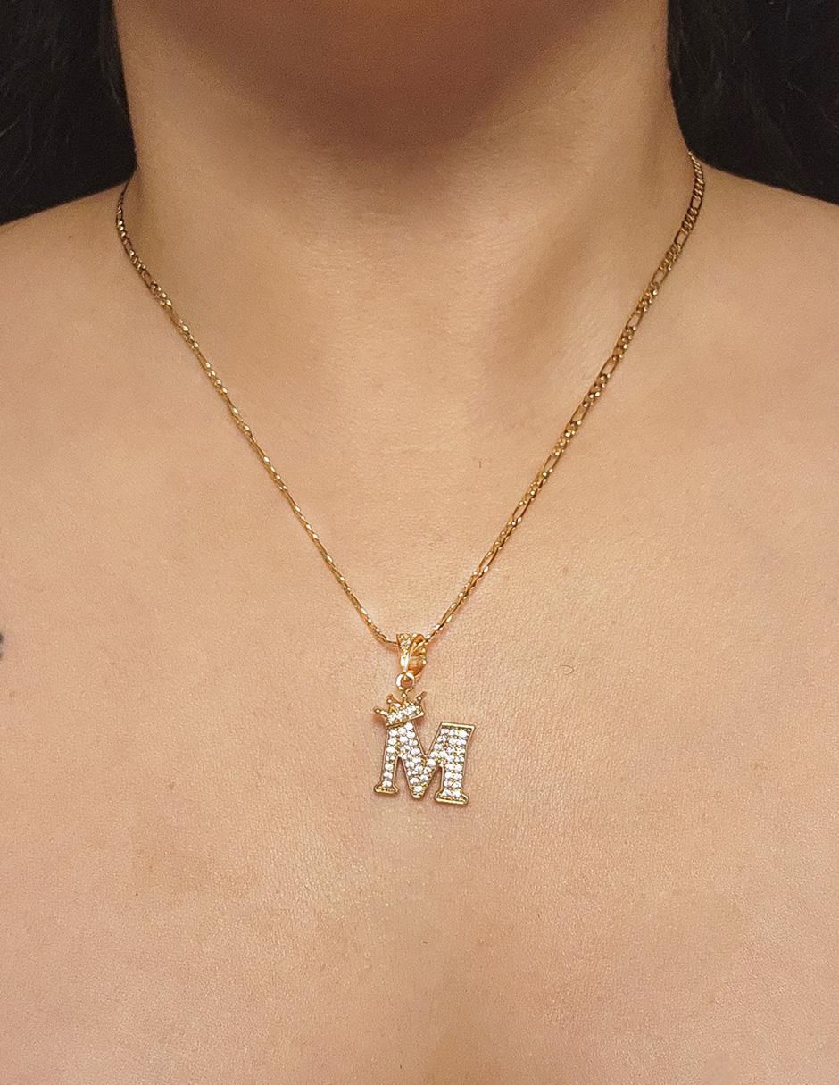 Collar con dije de letra m Letras de oro laminado 10 K 4