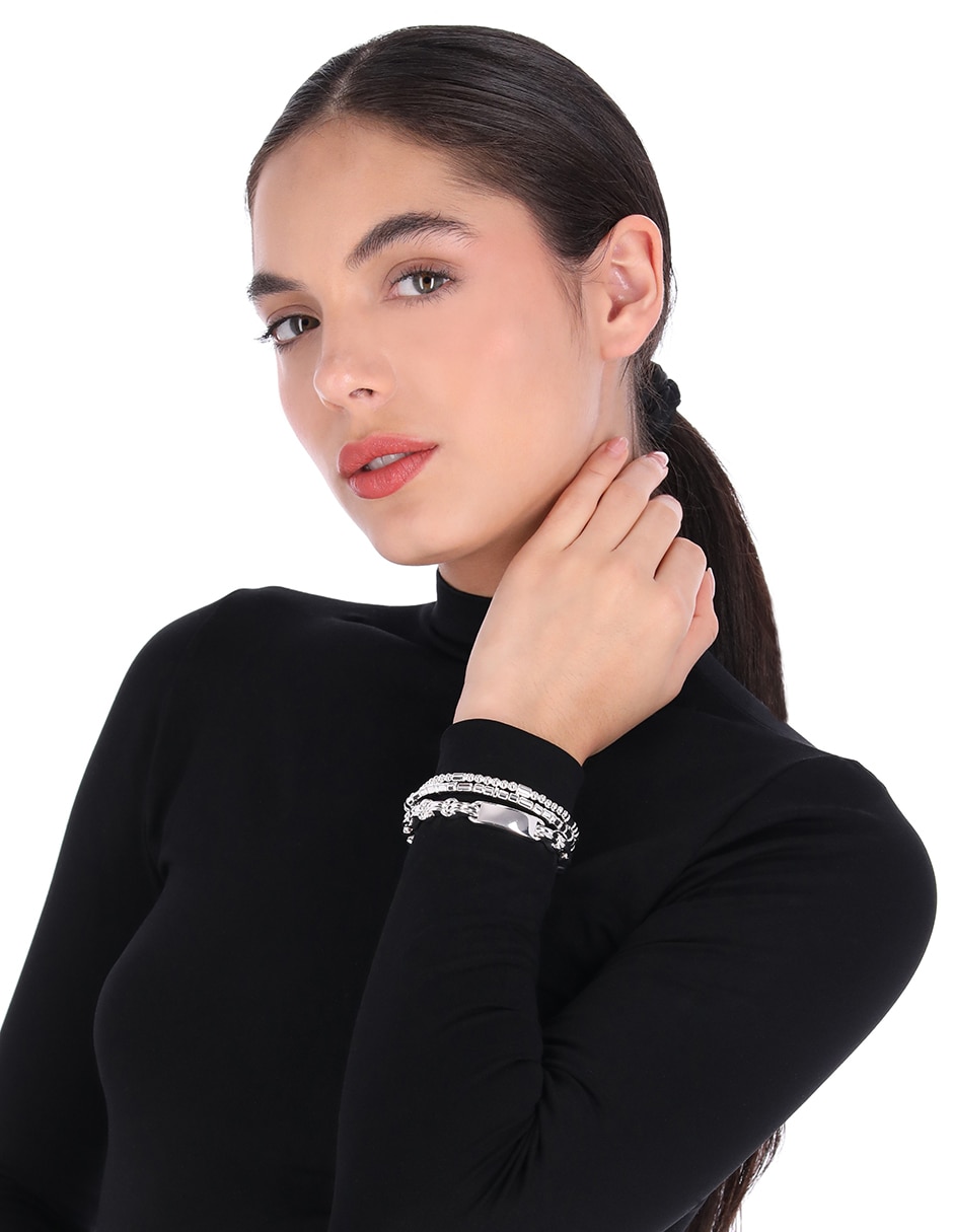 Multi-pulsera con acabado pulido 4