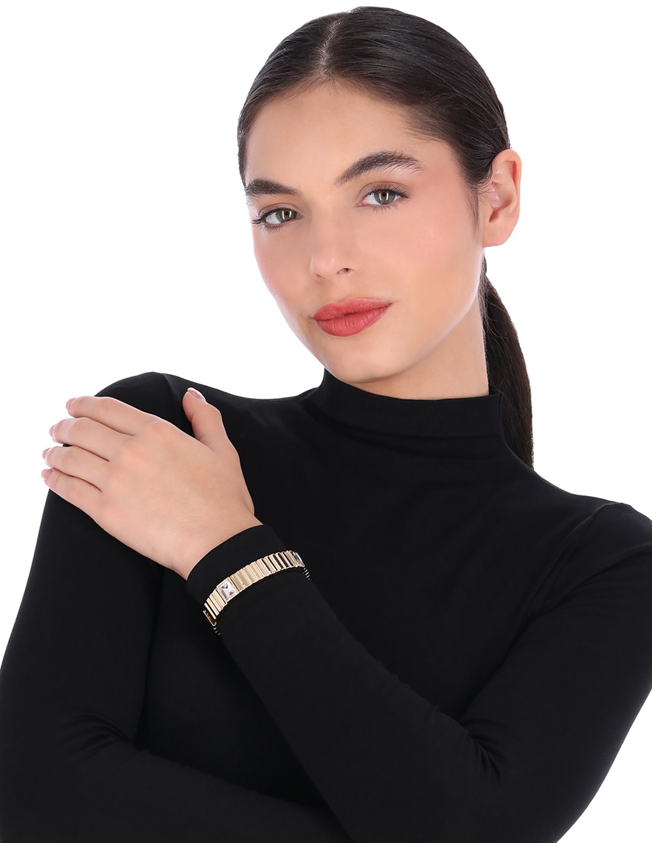Pulsera Gold Bar Social con acabado brillante 3