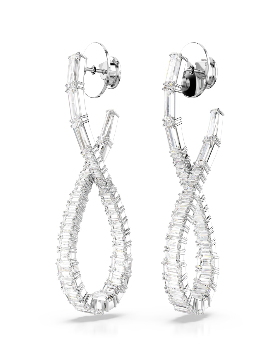 Aretes de infinito con acabado brillante 2