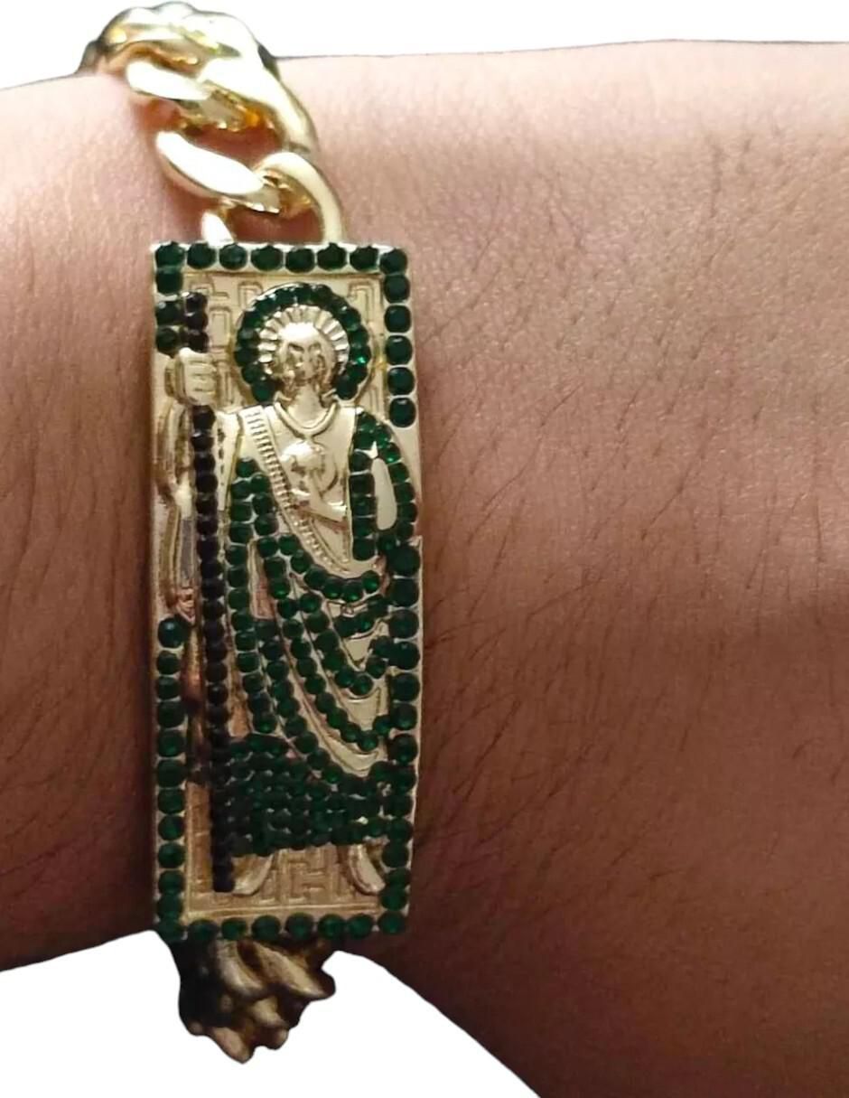 Brazalete con acabado chapa de oro 2