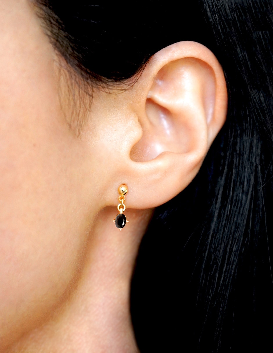 Aretes ovalados con acabado brillante cristal 4