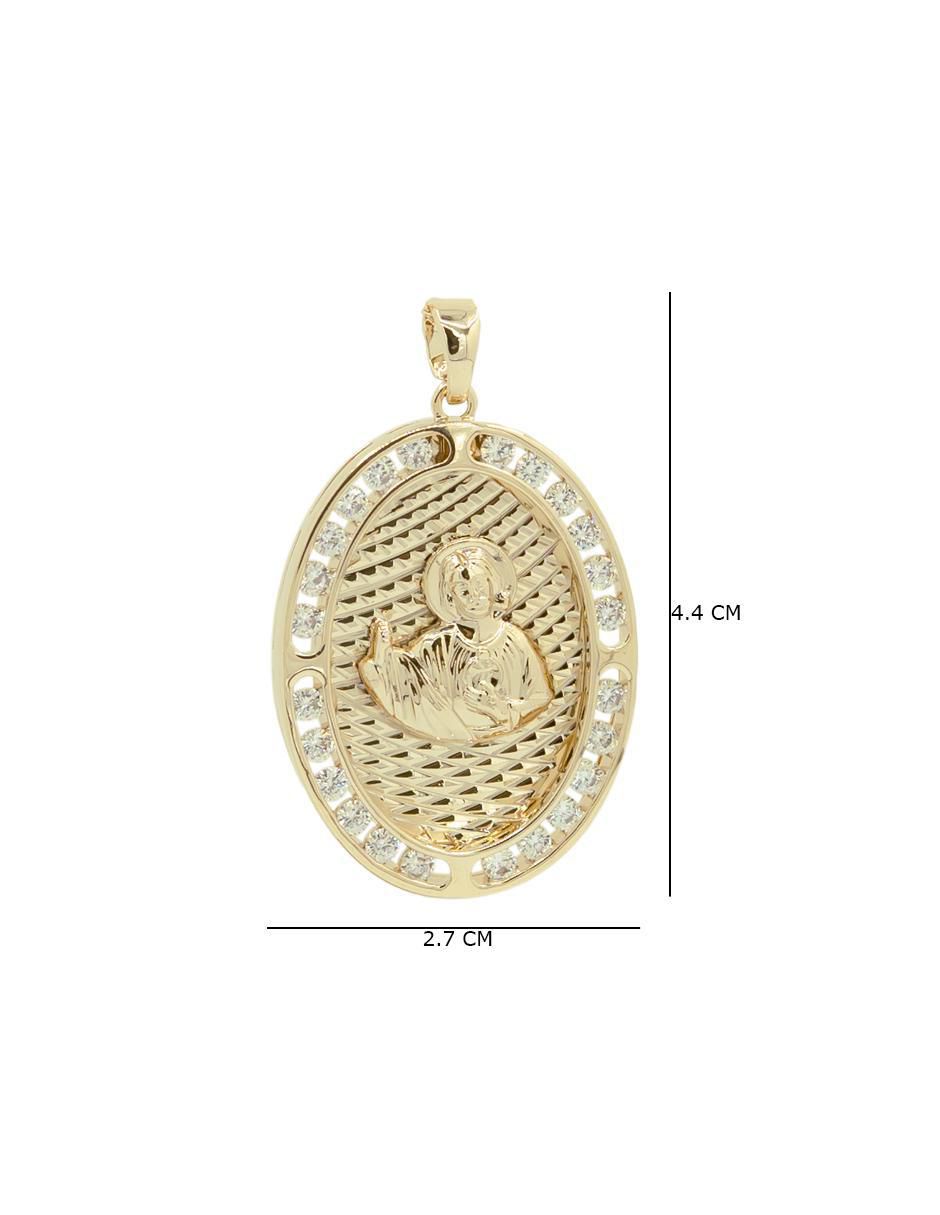 Collar con dije ovalado de baño de oro 3