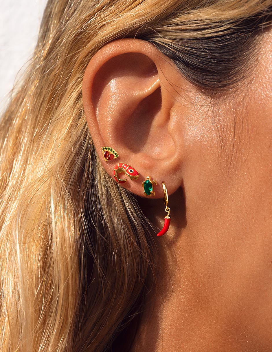 Arete corto de chile Red Hot de plata 18 k con acabado baño de oro 6