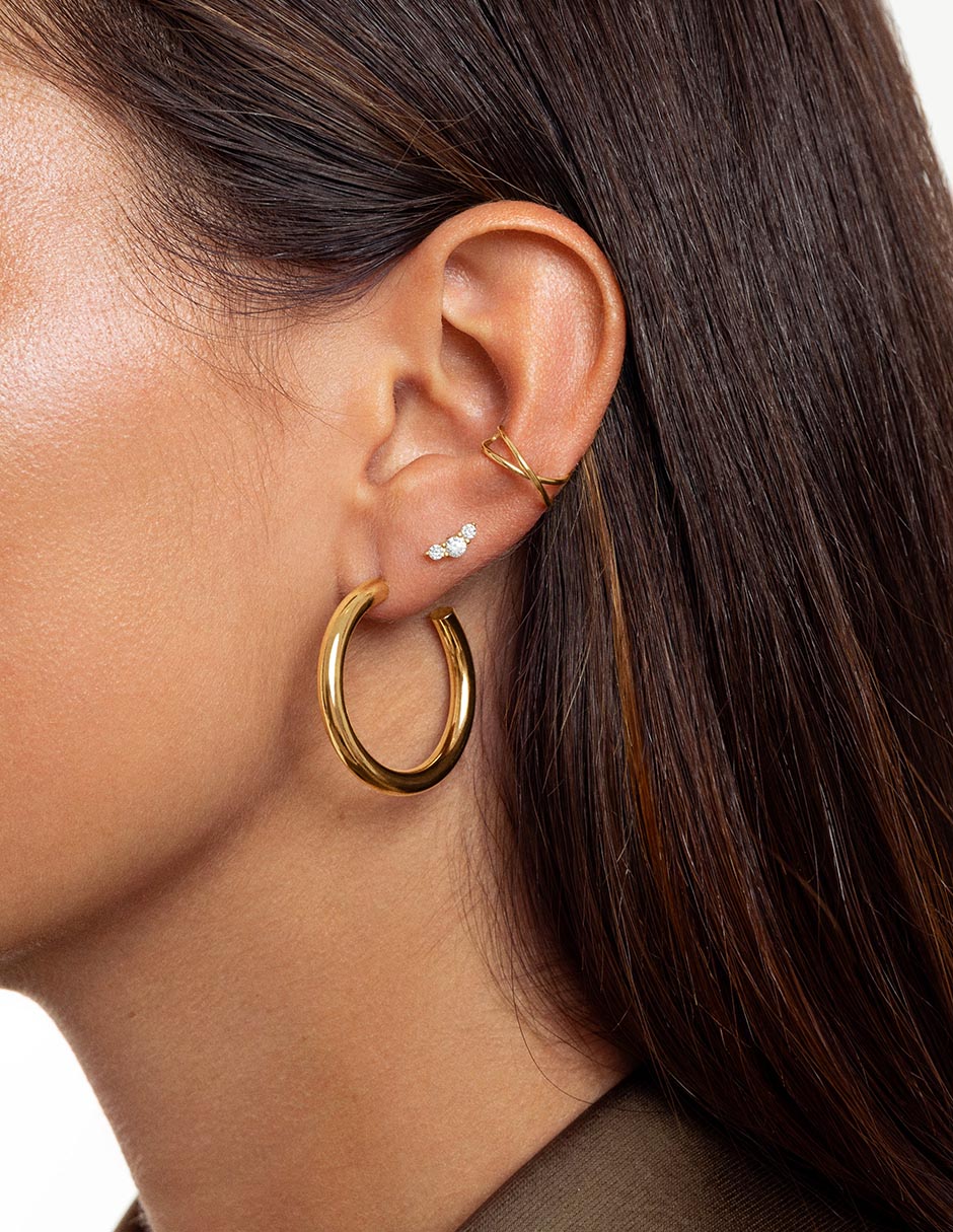 Ear cuff Spark de plata 18 k con acabado baño de oro circonita 2