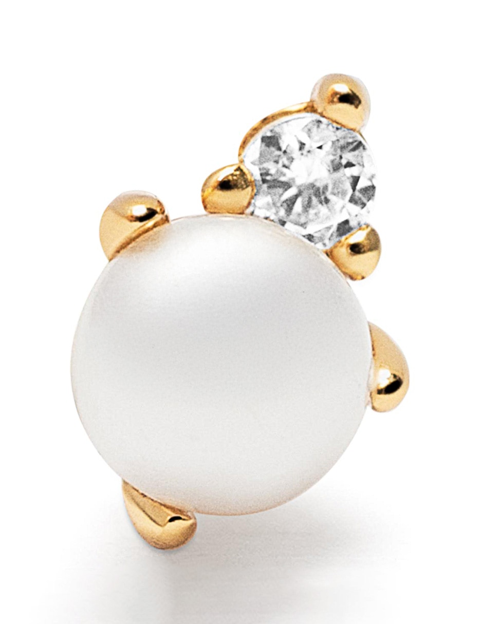 Aretes huggies de plata con acabado Baño de oro 18 K Perla