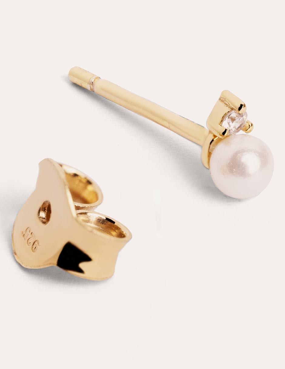 Aretes huggies de plata con acabado Baño de oro 18 K Perla 3