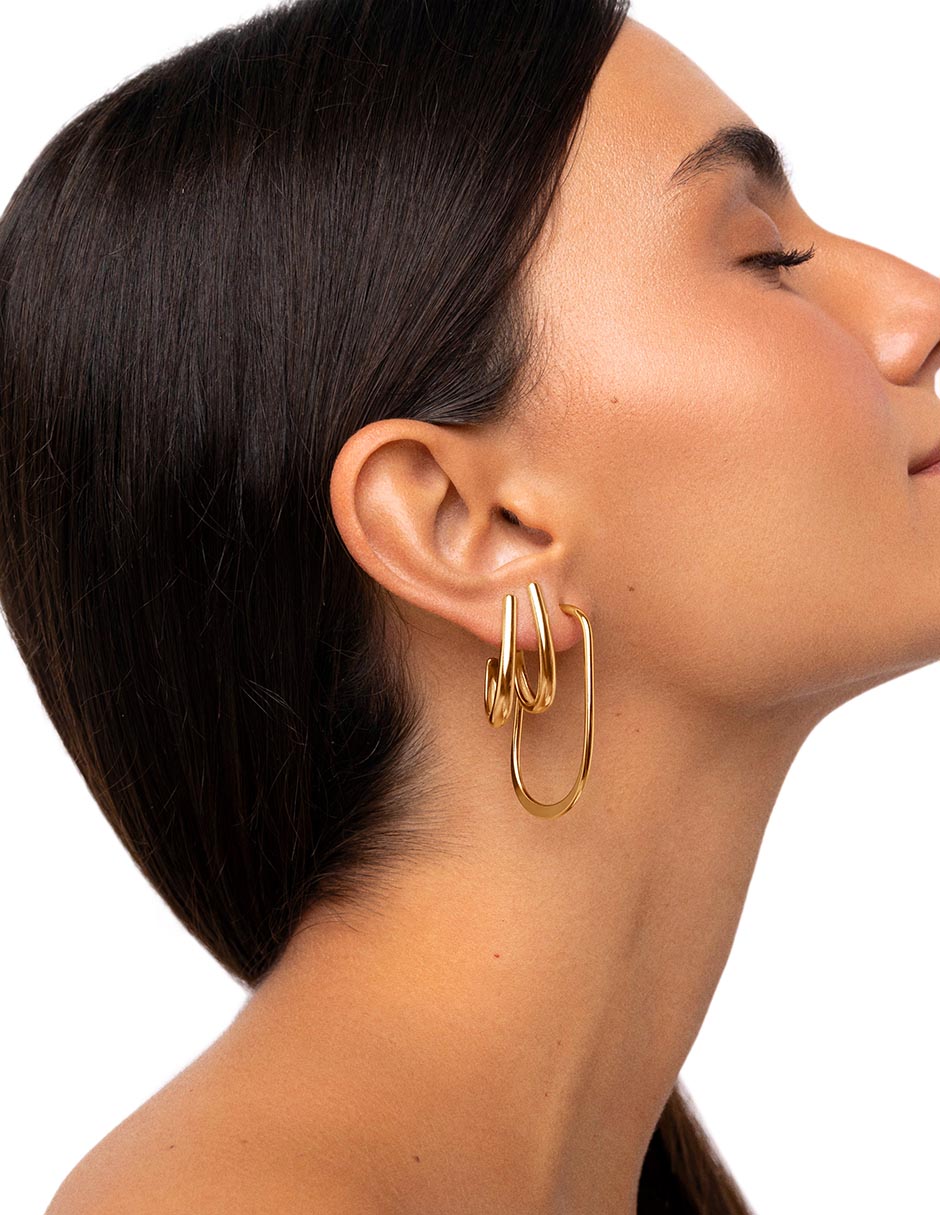 Aretes cortos media luna Aro Aby 18 k con acabado baño de oro 5