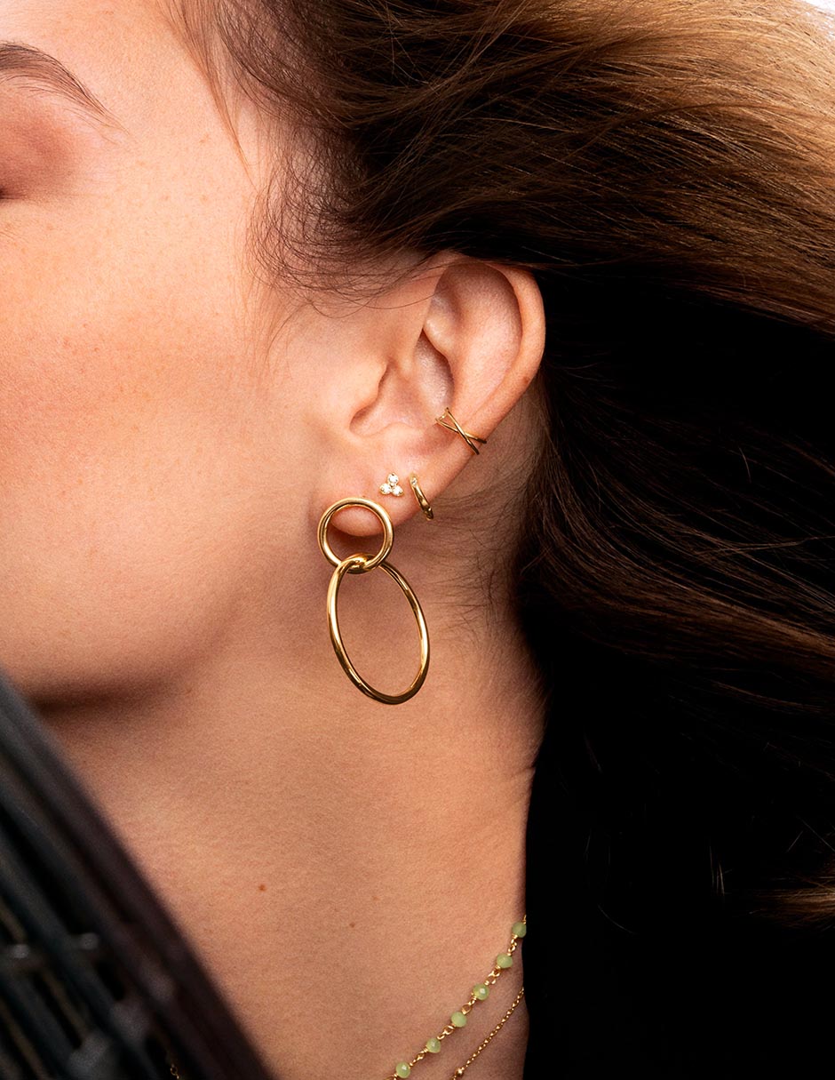 Aretes largos Sister con acabado baño de oro 18 K 5