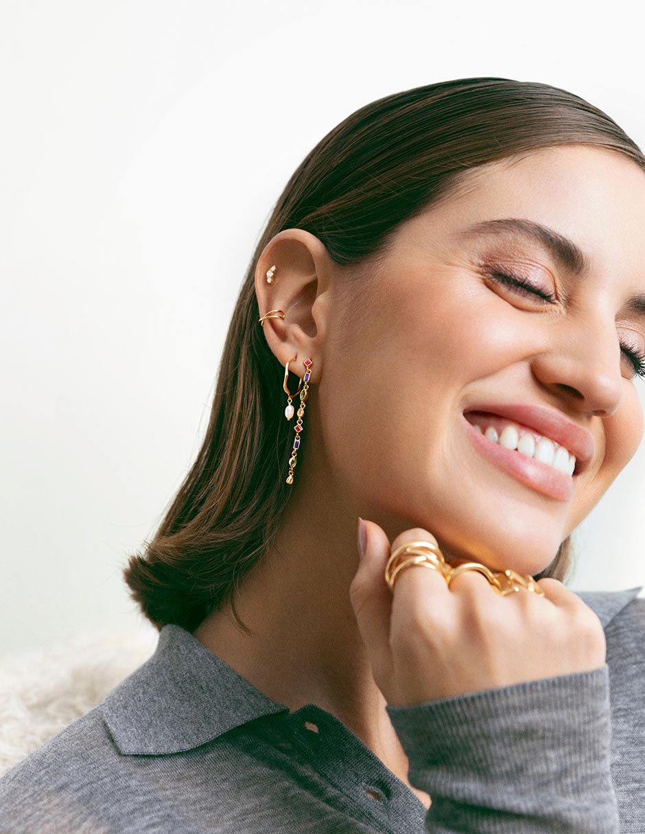 Aretes largos Cascade de plata 18 k con acabado baño de oro ciconita 5