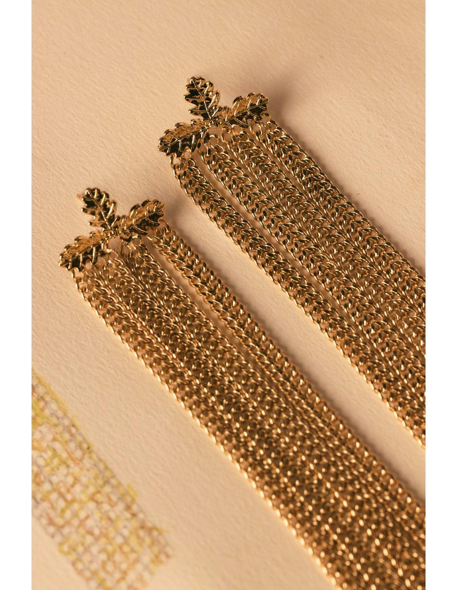 Aretes largos Into the Woods baño de oro 18 k 2