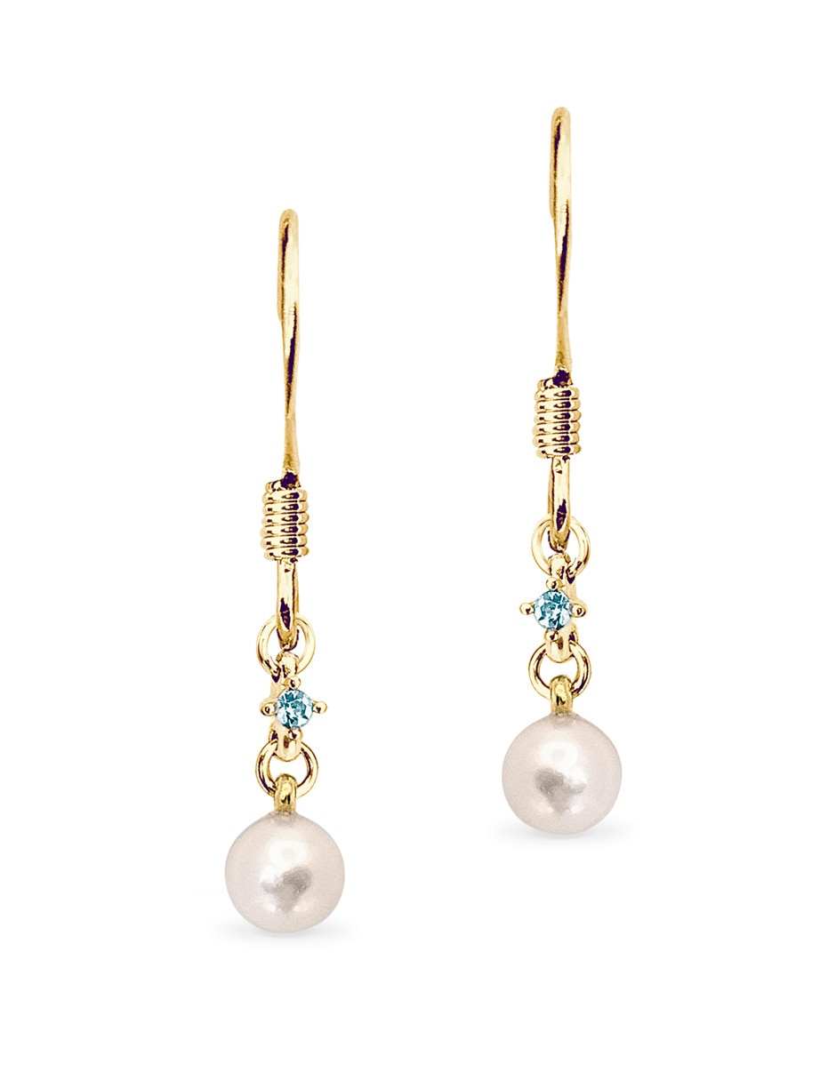 Aretes redondos con acabado pavé perla