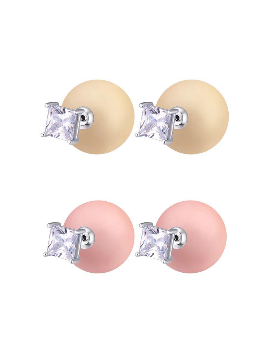 Set de aretes redondos con acabado mate cristal